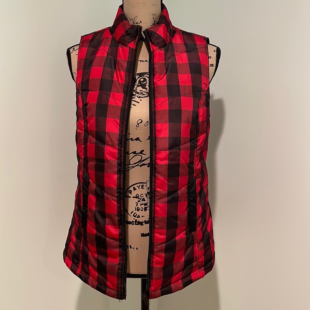 Red Camel vest size small